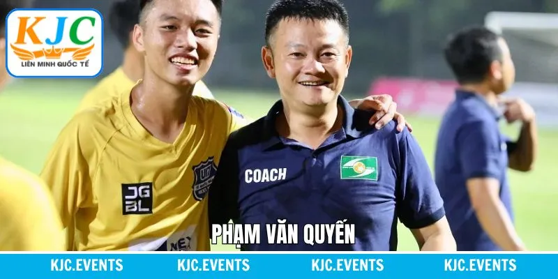 Phạm Văn Quyến - Huyền Thoại Bóng Đá Xứ Nghệ Đầy Tài Năng